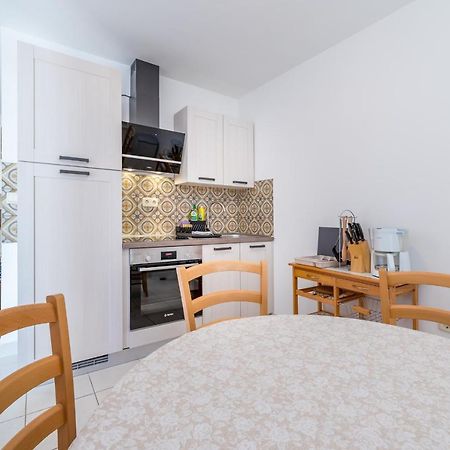 Apartments Melania & Antonia Baška Extérieur photo