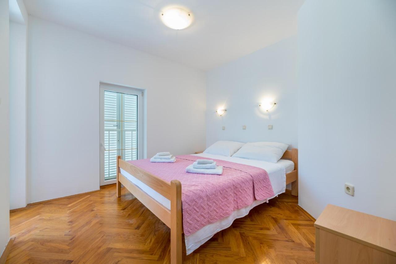 Apartments Melania & Antonia Baška Extérieur photo