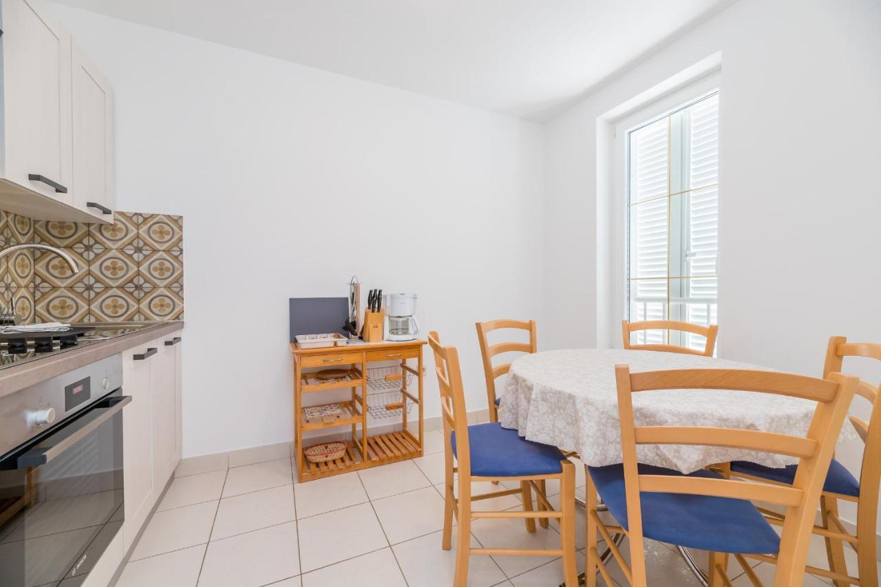 Apartments Melania & Antonia Baška Extérieur photo